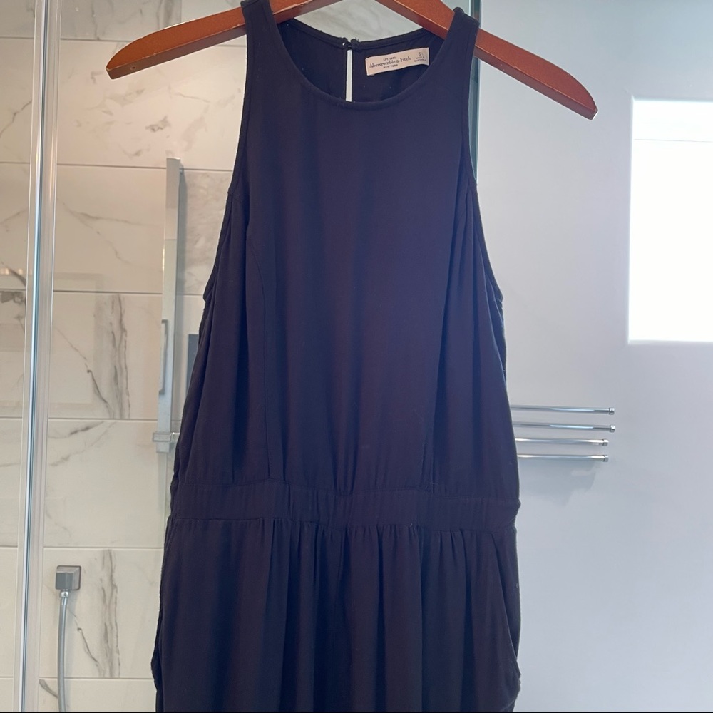 A&F Blake Open Back Jumpsuit - image 4